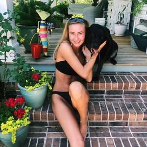 Meet your Posher, Lexie